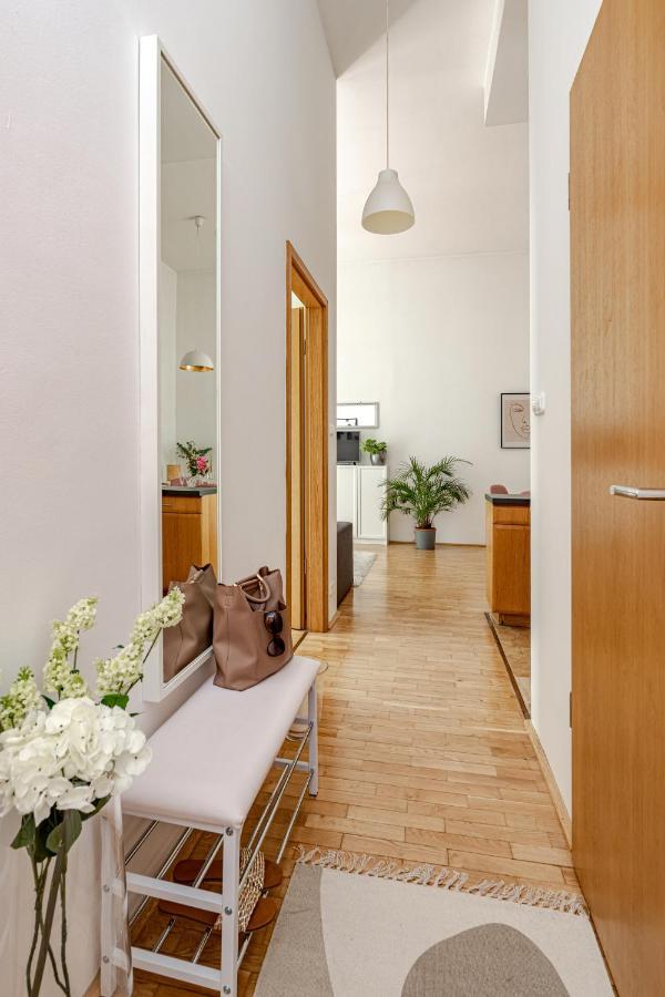 Kaz13 Kazinczy Apartamento *