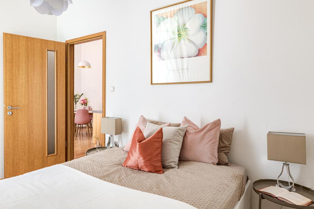 Kaz13 Kazinczy Apartamento *